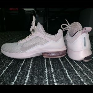 Nike Arimax Women’s 5.5